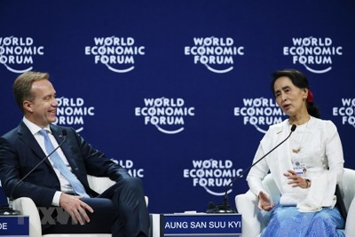 WEF ASEAN: Hình ảnh phiên thảo luận và buổi đàm luận sáng 13/9