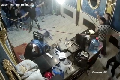TP Hồ Chí Minh: Nhóm côn đồ tấn công nhà hàng ở trung tâm Quận 1 đã bị bắt