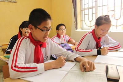 Tuyển sinh vào lớp 10 THPT 2018 – 2019 tại Hà Nội: Căng thẳng cuộc đua vào trường công