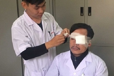 Khởi tố đối tượng đấm gãy mũi bác sĩ ở Thái Bình