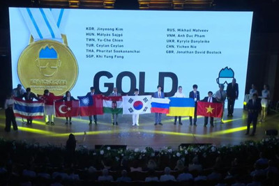 4 học sinh Việt Nam đều giành huy chương tại Olympic Hóa học quốc tế