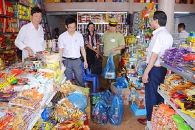 Quảng Ninh: 78 tổ chức, cá nhân bị xử phạt do vi phạm an toàn thực phẩm
