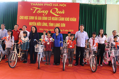 Hà Nội hỗ trợ huyện Hữu Lũng 20 tỷ đồng xây dựng nhà văn hoá