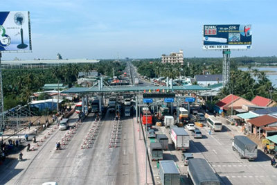 Tạm dừng đầu tư 2 dự án BOT giao thông tại TP Hồ Chí Minh