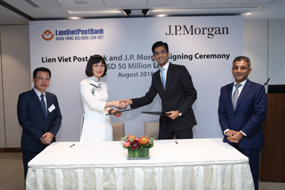 JPMorgan Chase Bank rót 50 triệu USD cho LienVietPostBank