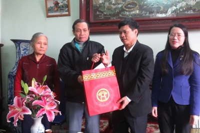 Phó Chủ tịch UBND TP Ngô Văn Quý thăm, chúc Tết tại Phú Xuyên