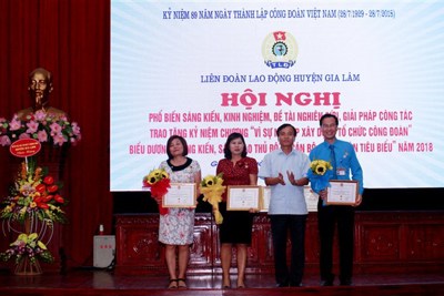 52 cá nhân huyện Gia Lâm nhận danh hiệu “Sáng kiến sáng tạo Thủ đô”