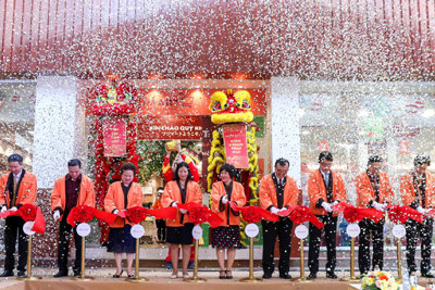 Khai trương siêu thị FujiMart đầu tiên tại Việt Nam