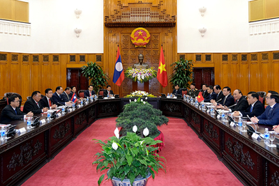 Thủ tướng hội kiến Tổng Bí thư, Chủ tịch nước Lào