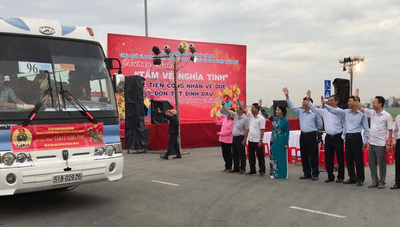TP Hồ Chí Minh: Hỗ trợ hơn 35.000 vé tàu xe cho công nhân về quê ăn Tết Canh Tý 2020