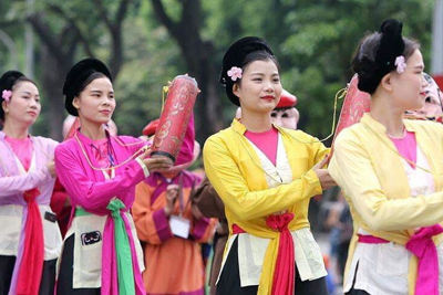 10.000 người tham gia lễ Hội đường phố mừng 20 năm Hà Nội - Thành phố vì hoà bình