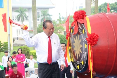 Phó Thủ tướng Trương Hòa Bình dự lễ khai giảng năm học mới tại Đà Nẵng