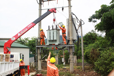 Điện lực Sơn La: Bảo đảm cấp điện an toàn, ổn định trong mùa nắng nóng