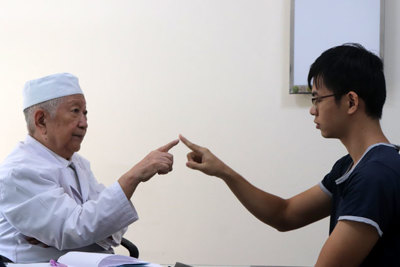 “Giáo sư Thần kinh học” gần 60 năm tâm huyết với nghề