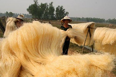 Làng nghề chạy đua với Tết