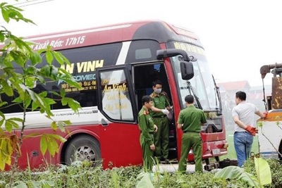 Vụ xe khách đâm đoàn người đưa tang ở Vĩnh Phúc: Trách nhiệm thuộc về ai?