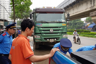 Hà Nội: Xử phạt hơn 200 xe tải vi phạm, phạt tiền trên 1 tỷ đồng