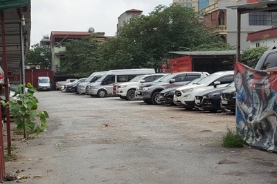 Cần xử lý nghiêm bãi xe không phép ở phường Vĩnh Phúc, quận Ba Đình