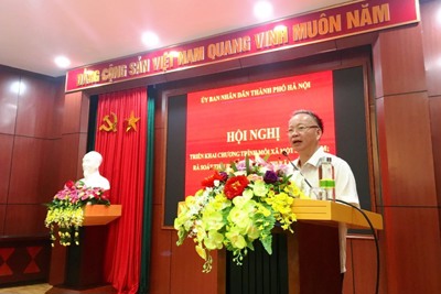 “Kênh ngòi ngày xưa đầy cua cá, nay thì tìm mỏi mắt không thấy con nào”