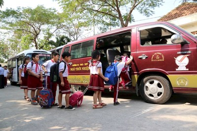 Bộ Giao thông Vận tải ra điều kiện về xe đưa đón học sinh