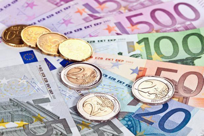 Đồng euro lao dốc sau khi kết thúc bầu cử sớm ở Catalonia