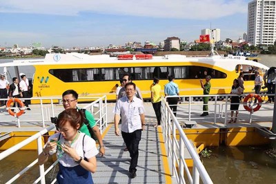 TP Hồ Chí Minh: Kiến nghị xe buýt không chở quá 20 khách để phòng dịch Covid-19