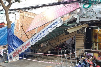 Đà Nẵng: Đào móng gây sập nhà hàng xóm