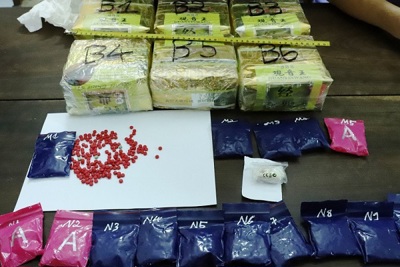Hà Tĩnh: Bắt đối tượng dùng xe máy chở 6kg ma túy đá, hơn 3.000 viên ma túy tổng hợp đi tiêu thụ