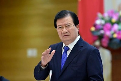 Phó Thủ tướng Trịnh Đình Dũng "chia lửa" BOT với Bộ trưởng Nguyễn Văn Thể
