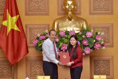 Bà Mai Thị Thu Vân giữ chức vụ Phó Chủ nhiệm Văn phòng Chính phủ