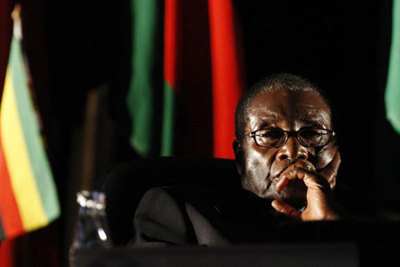 Cựu Tổng thống Robert Mugabe được miễn trừ truy tố, đảm bảo an toàn tại Zimbabwe