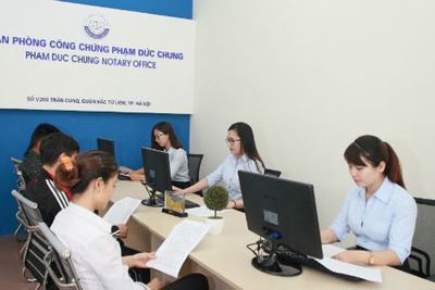 Siết quy định hoạt động của công chứng viên