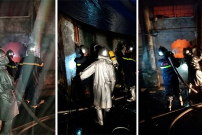 Hà Nội: Cháy dữ dội 3 gian nhà trong đêm tối, cảnh sát cứu thoát 2 cháu bé