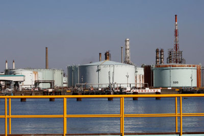 Giá dầu tăng do Mỹ - Iran vẫn căng thẳng vì vụ tấn công nhà máy lọc dầu của Aramco