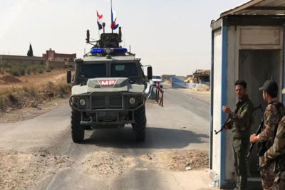 Nga điều thêm 300 quân cảnh tới Syria hỗ trợ người Kurd rút khỏi biên giới với Ankara