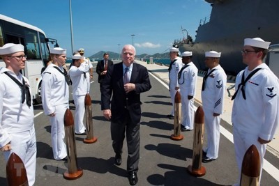 Điện thăm hỏi Thượng nghị sĩ Hoa Kỳ John McCain qua đời