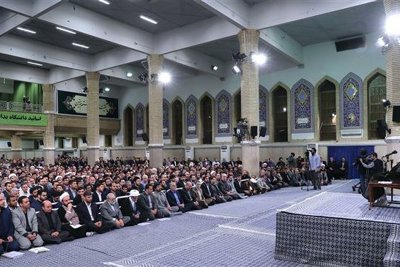 Đại Giáo chủ Iran Khamenei tuyên bố “rắn” không đàm phán với Mỹ