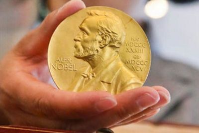 Giải Nobel Văn học 2018 bị hoãn vì bê bối tình dục