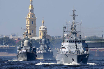Hơn 40 tàu quân sự hiện đại sẽ tham gia lễ duyệt binh kỷ niệm ngày Hải quân Nga