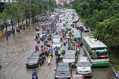 TP Hồ Chí Minh: Loay hoay gần 20 năm vẫn phải dùng ngân sách để sửa đường Nguyễn Hữu Cảnh