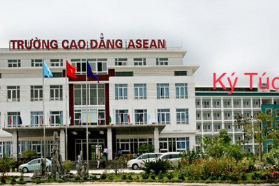 Trường CĐ Y Dược ASEAN tình nguyện đưa ký túc xá 500 chỗ làm khu cách ly