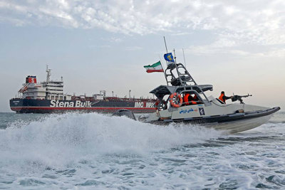 Căng thẳng ở Eo biển Hormuz đang đe dọa an toàn hàng hải tại Trung Đông
