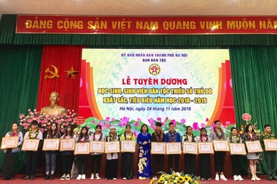 Tuyên dương 117 học sinh, sinh viên dân tộc thiểu số Thủ đô xuất sắc, tiêu biểu