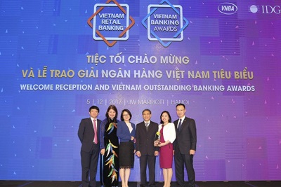 Trao giải cho 11 ngân hàng trong khuôn khổ Ngân hàng tiêu biểu Việt Nam 2017