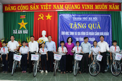 Đoàn công tác TP Hà Nội thăm, làm việc tại tỉnh Ninh Thuận