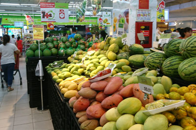 Hà Nội: Giá bán nhiều loại trái cây giảm mạnh