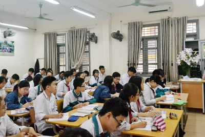 Sở Nội vụ Hà Nội thông tin việc 256 giáo viên hợp đồng ở huyện Sóc Sơn