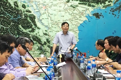 Bộ trưởng Nguyễn Xuân Cường chủ trì họp khẩn ứng phó với bão số 3