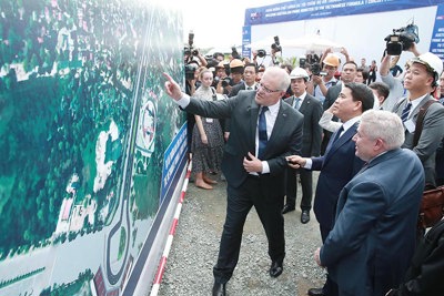 Thủ tướng Australia thăm Đường đua F1 Việt Nam