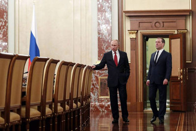 Thủ tướng Medvedev từ chức, mở đường cho Tổng thống Putin sửa Hiến pháp